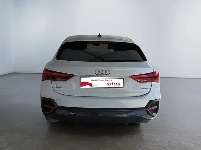 Usata Audi Q3 Sportback Business Plus 150 CV (110 kW) 2022 Bianco SUV