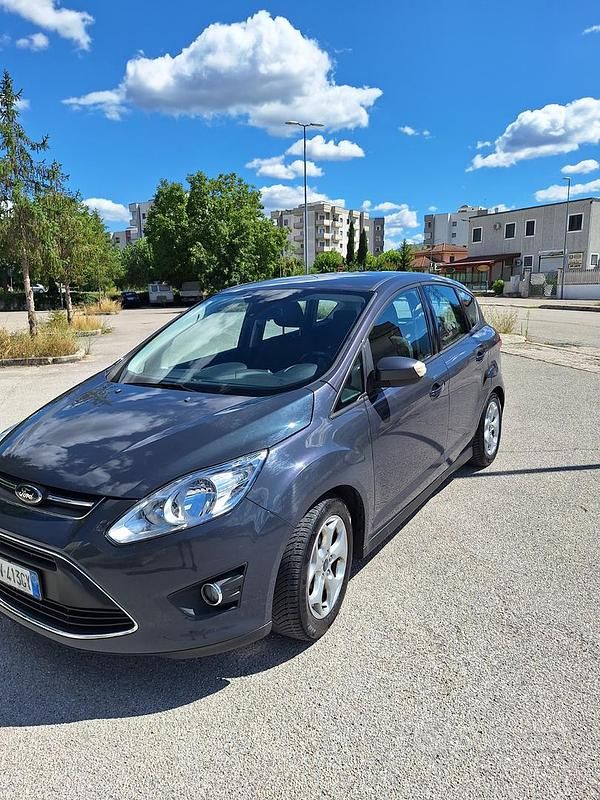 Usata Ford C-MAX 120 CV (88 kW) 2014 Grigio Monovolume
