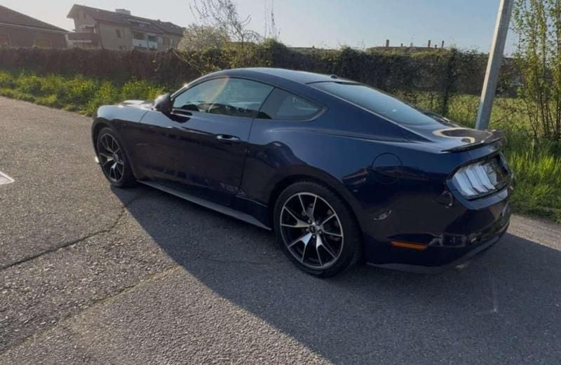 Usata Ford Mustang Fastback 291 CV (214 kW) 2020 Blu Coupé