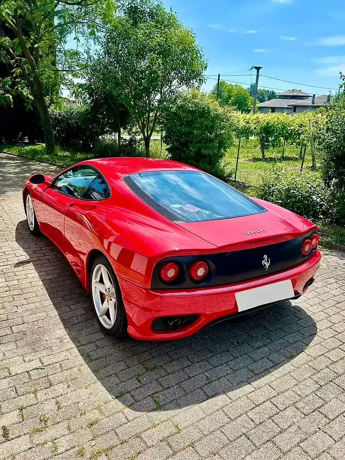 Usata Ferrari 360 400 CV (294 kW) 2001 Rosso Coupé