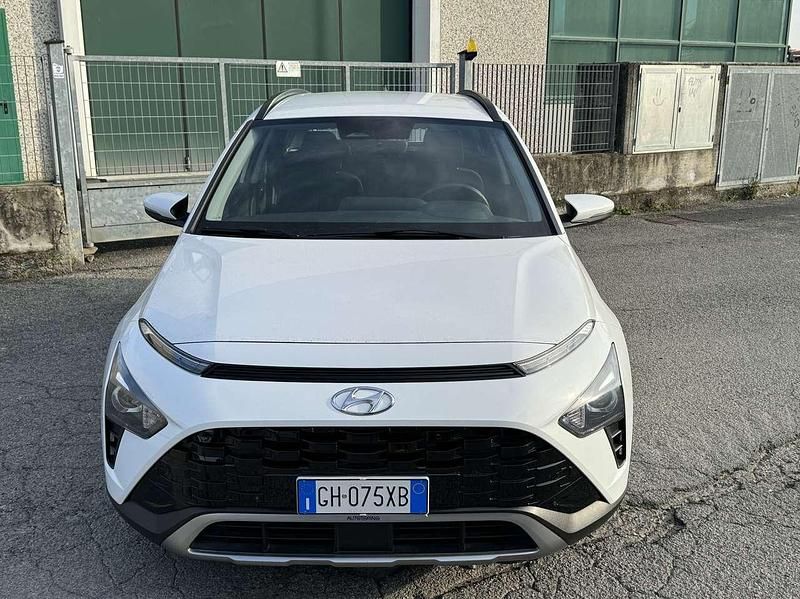 Usata Hyundai Bayon 101 CV (74 kW) 2022 Bianco SUV