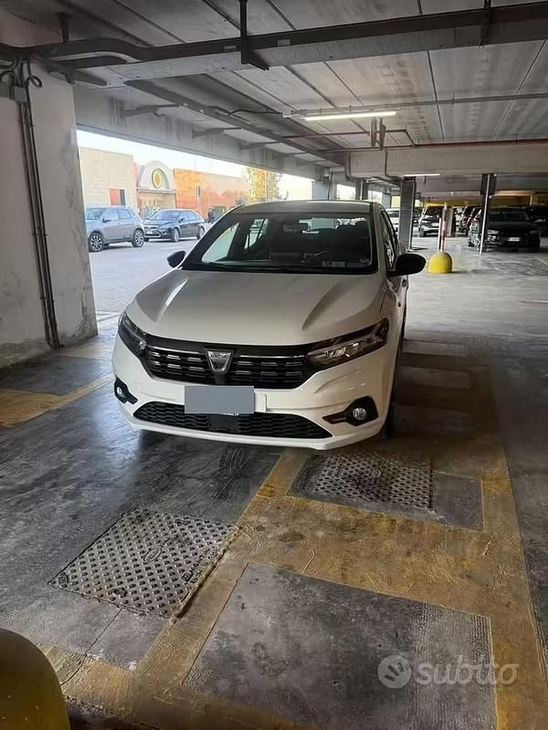 Usata Dacia Sandero 101 CV (74 kW) 2021 Bianco Berlina