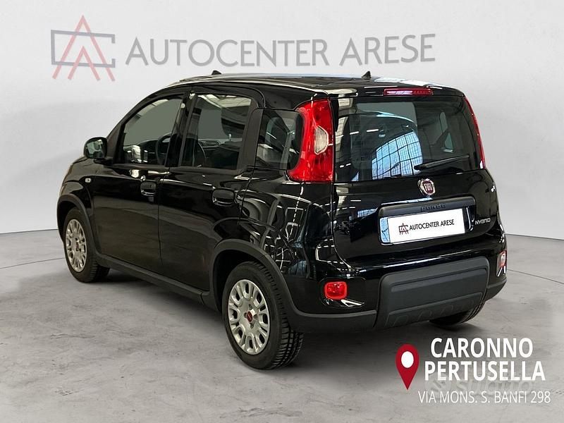 Usata Fiat Panda S 70 CV (51 kW) 2024 Nero Utilitaria