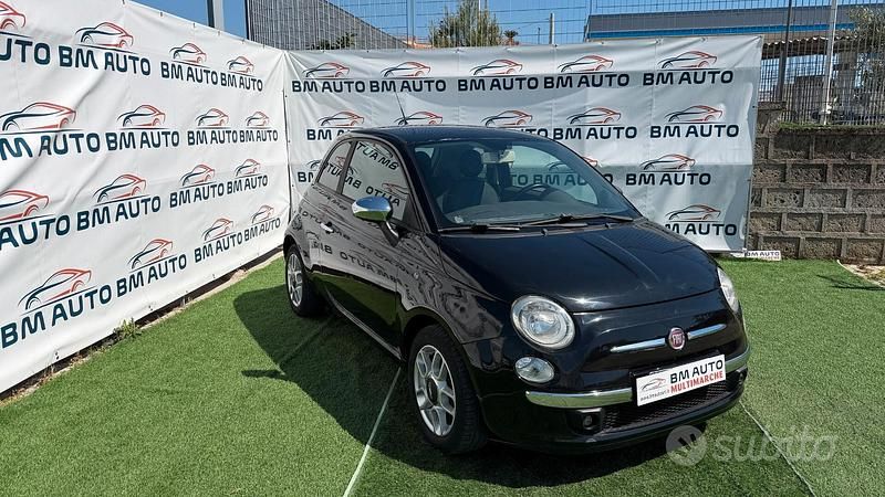 Begagnad Fiat 500 Lounge 75 HK (55 kW) 2009 Svart Cab