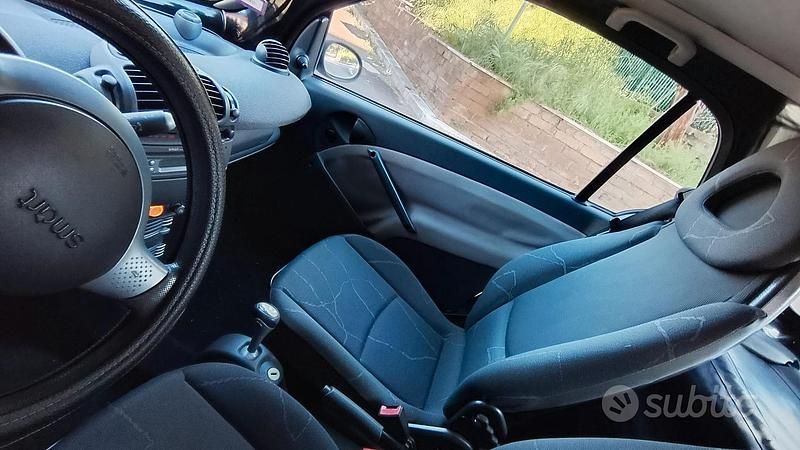 Usata Smart ForTwo Coupé 61 CV (44 kW) 2005 Bianco Coupé