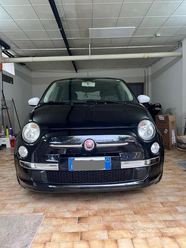 Usata Fiat 500 Lounge 69 CV (50 kW) 2012 Nero Utilitaria