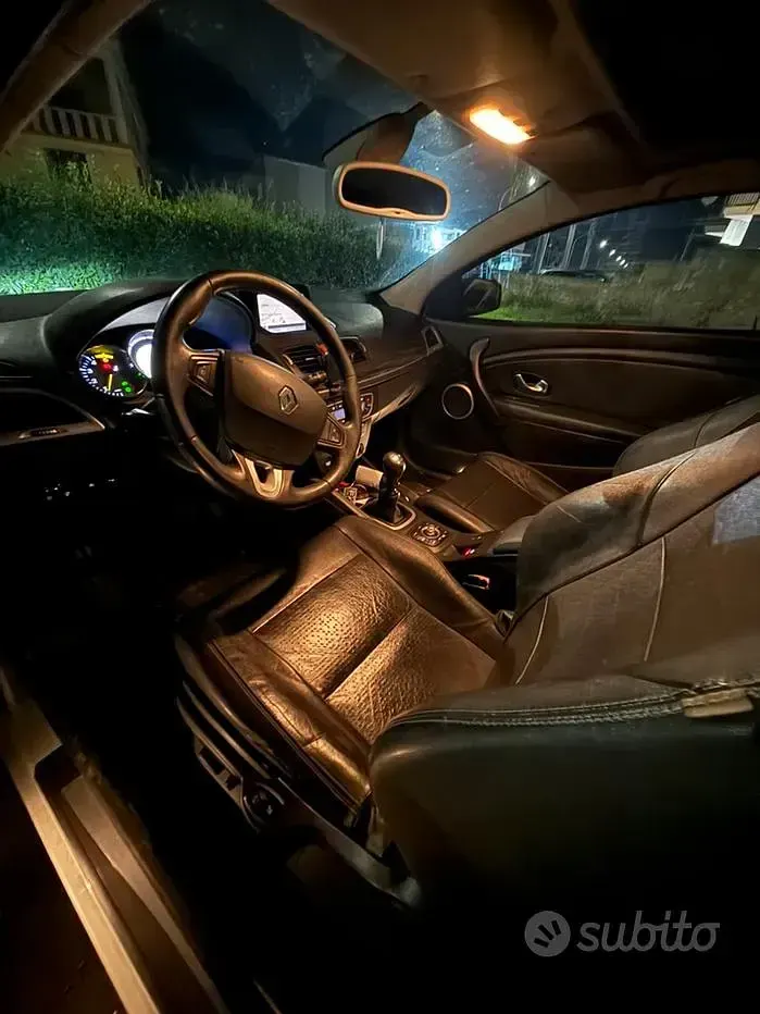 Usata Renault Mégane Coupé 110 CV (80 kW) 2009 Bianco Coupé