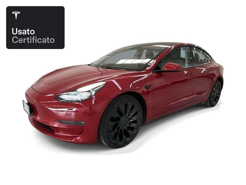 Red multicoat Usata 2023 Tesla Model 3 Performance Berlina | 33.000 € (Ottimo prezzo) - Immagine 1/4