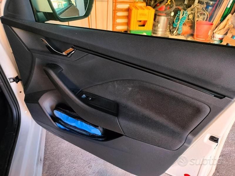 Usata Skoda Kamiq 90 CV (66 kW) 2020 Bianco SUV