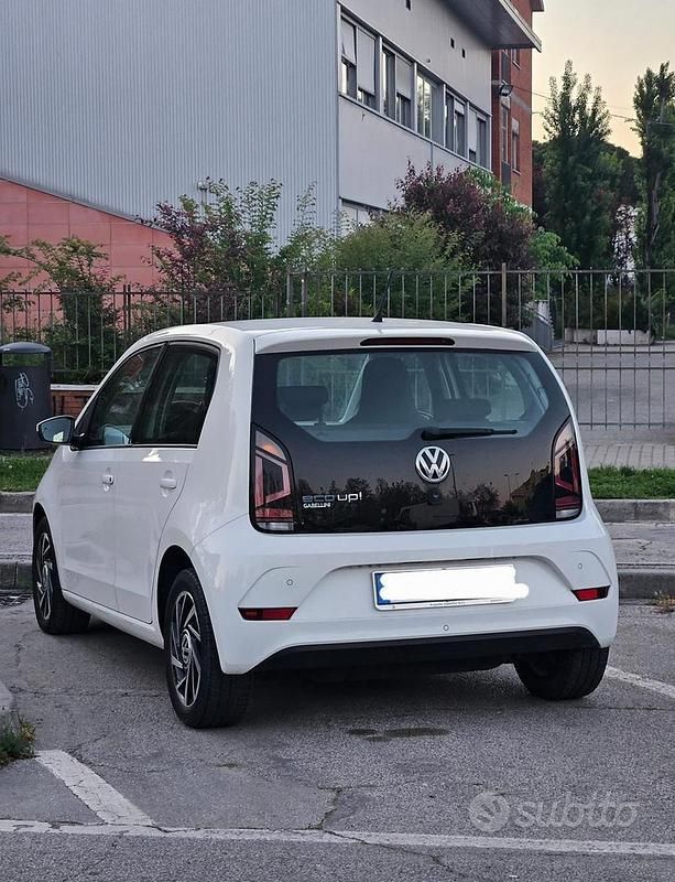 Usata VW up! 68 CV (50 kW) 2019 Bianco Utilitaria