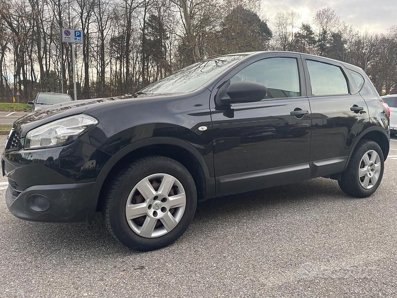 Usata Nissan Qashqai 117 CV (86 kW) 2011 Nero SUV
