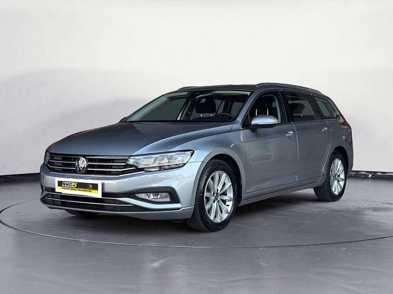 Usata VW Passat Business 122 CV (89 kW) 2023 Grigio Station wagon