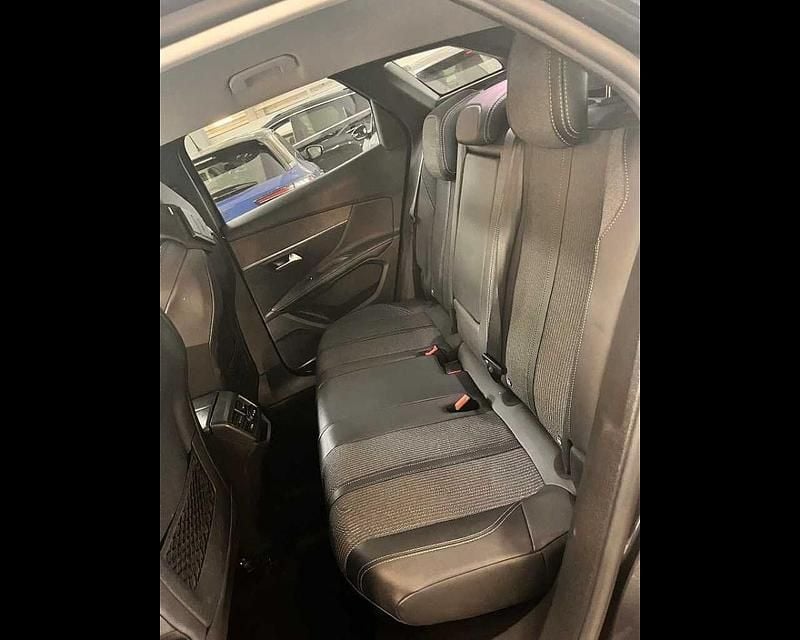 Usata Peugeot 3008 Allure 131 CV (96 kW) 2022 Grigio SUV