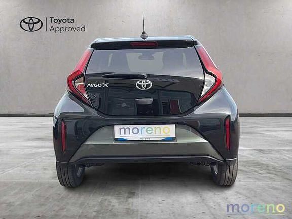 Usata Toyota Aygo X Trend 72 CV (52 kW) 2023 Verde SUV