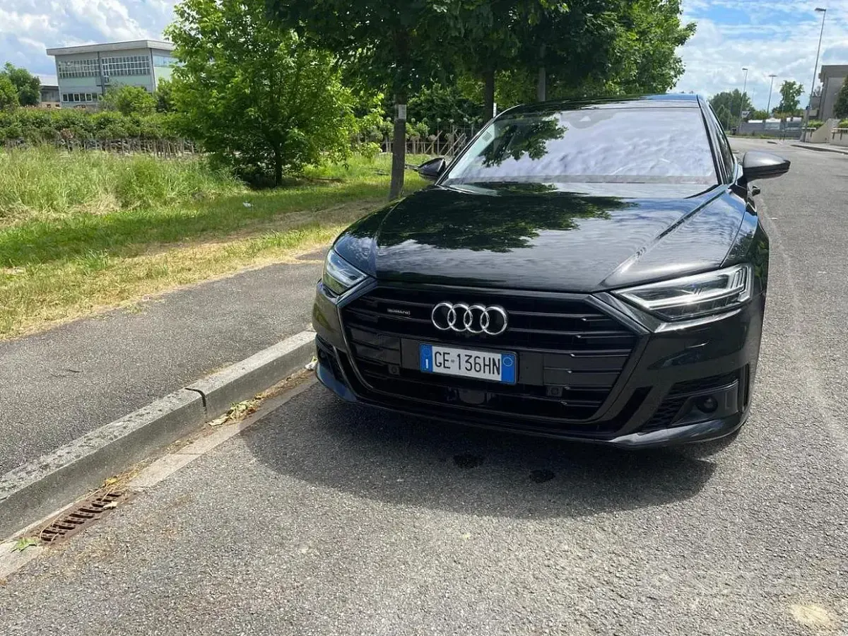 Usata Audi A8L Ambiente 286 CV (210 kW) 2019 Nero Berlina