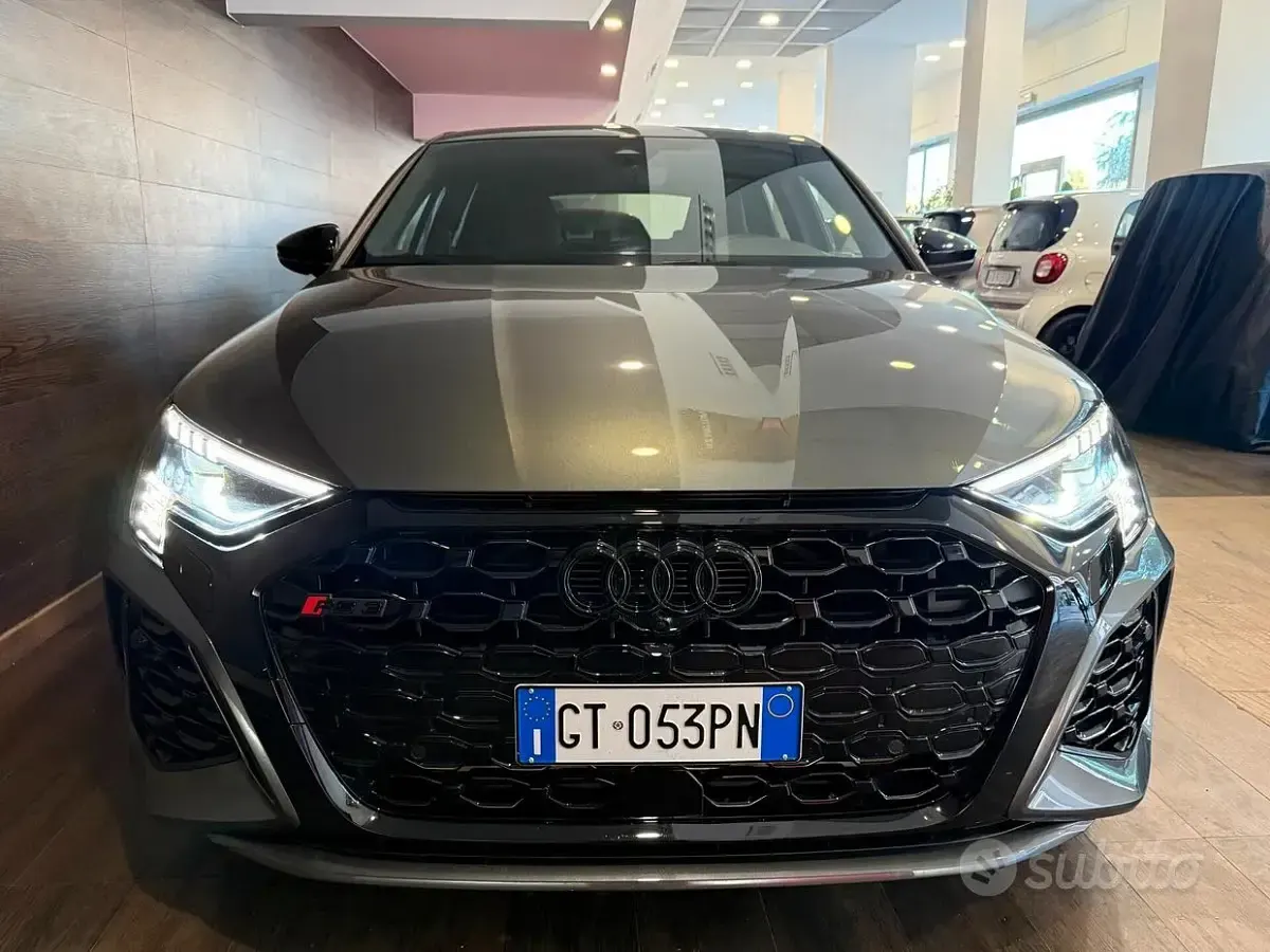 Usata Audi RS3 400 CV (294 kW) 2024 Grigio Berlina