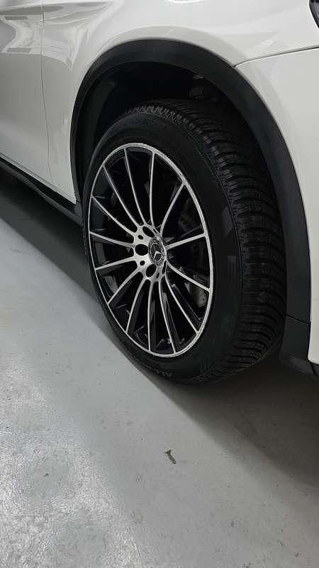 Usata Mercedes GLC250 204 CV (150 kW) 2017 Bianco Coupé