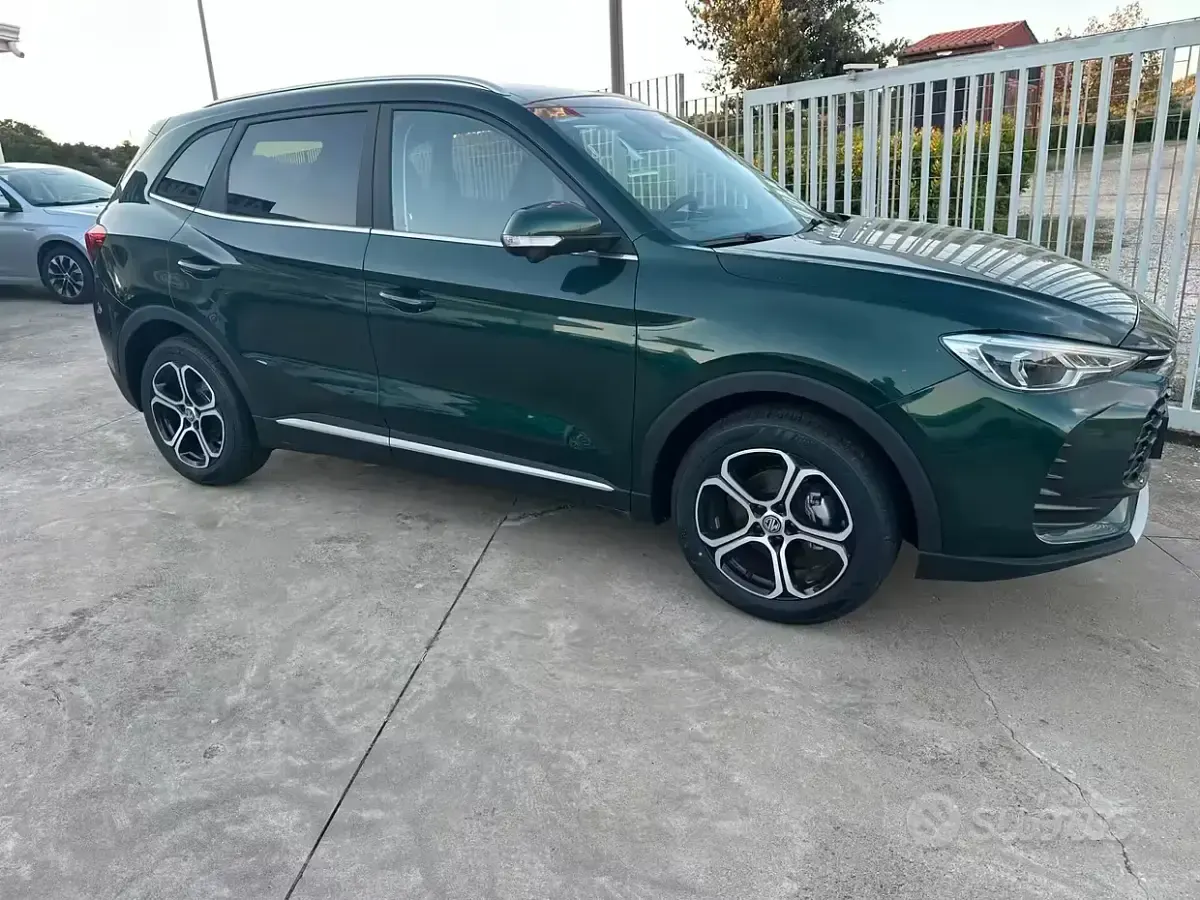 Nuova MG ZS Comfort 115 CV (84 kW) 2026 Verde SUV