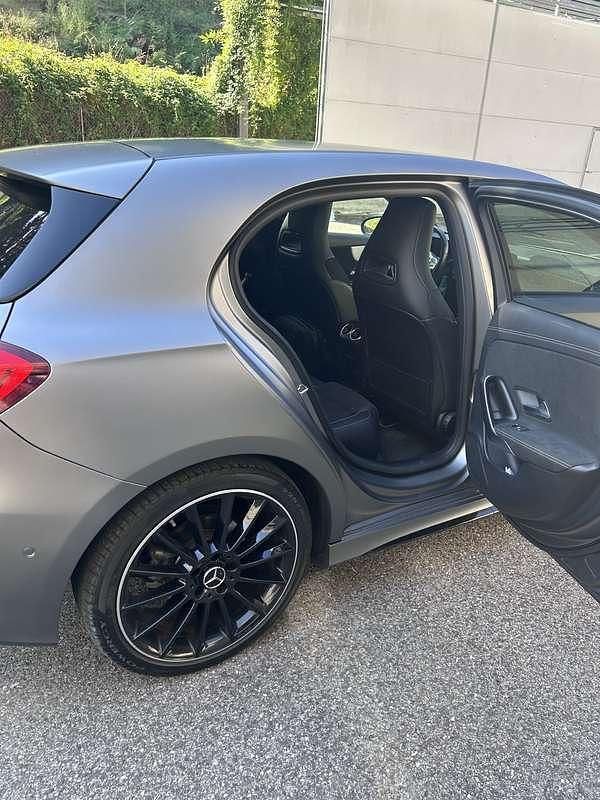 Usata Mercedes A180 Premium 116 CV (85 kW) 2021 Grigio Berlina