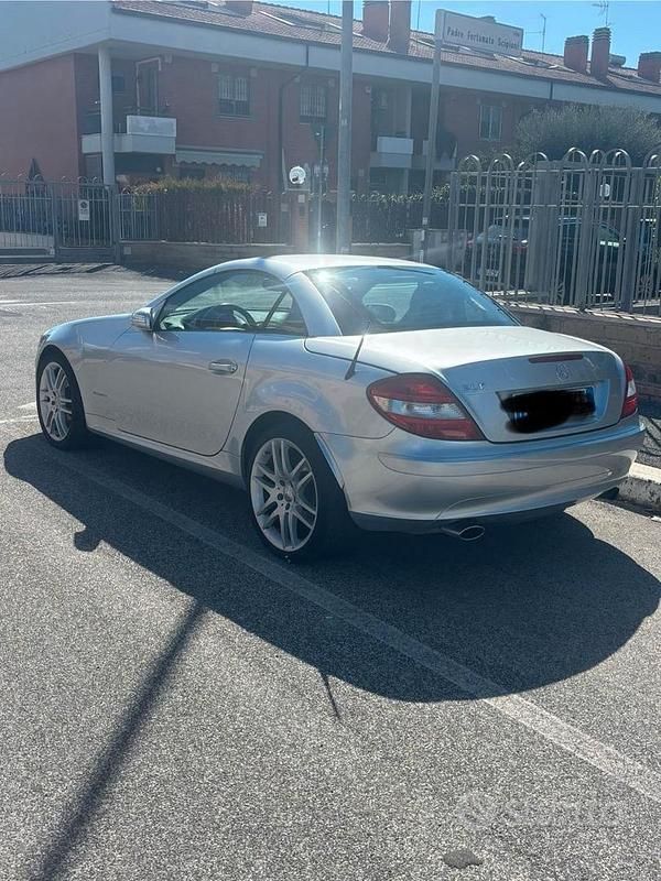 Usata Mercedes SLK200 2004 Grigio Cabrio