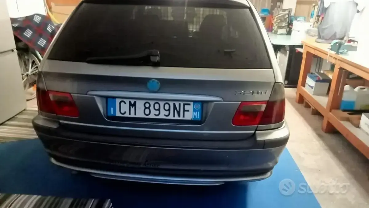 Usata BMW 320 150 CV (110 kW) 2004 Grigio Station wagon