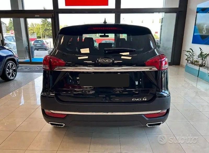 Usado EVO Evo 4 114 CV (83 kW) 2021 Negro SUV