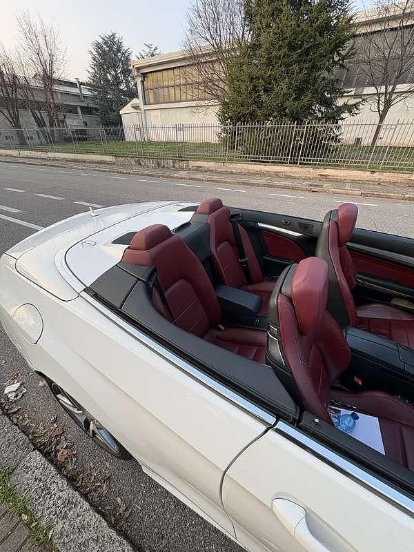 Usata Mercedes E250 Executive 204 CV (150 kW) 2015 Bianco Cabrio
