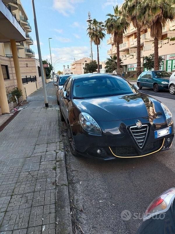 Usata Alfa Romeo Giulietta 175 CV (128 kW) 2013 Nero Berlina
