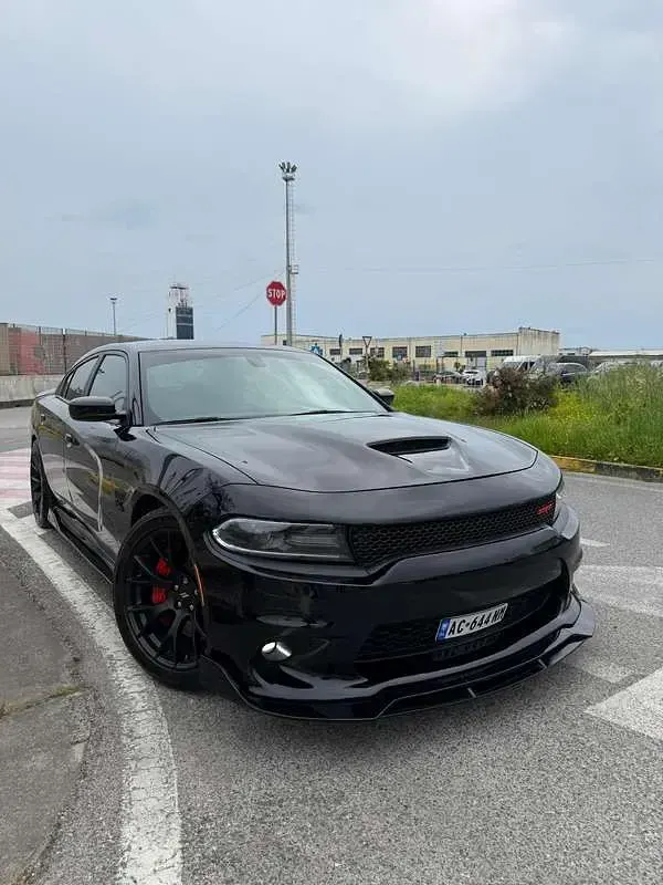 Usata Dodge Charger 669 CV (492 kW) 2020 Nero Berlina