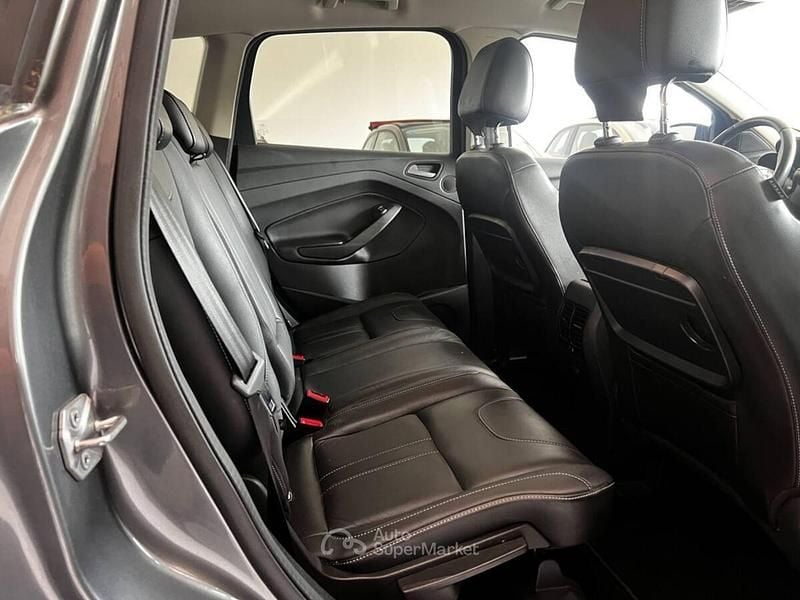 Usata Ford Kuga Titanium 163 CV (119 kW) 2013 Grigio SUV