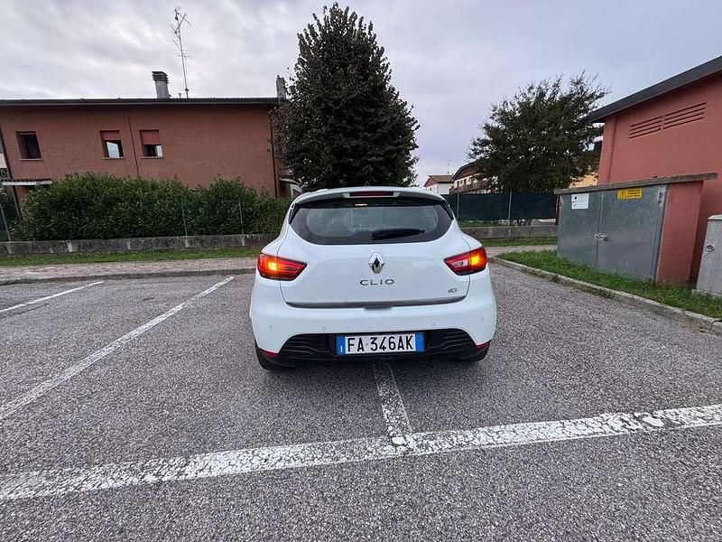 Brugt Renault Clio IV 73 HK (53 kW) 2015 Hvid Sedan