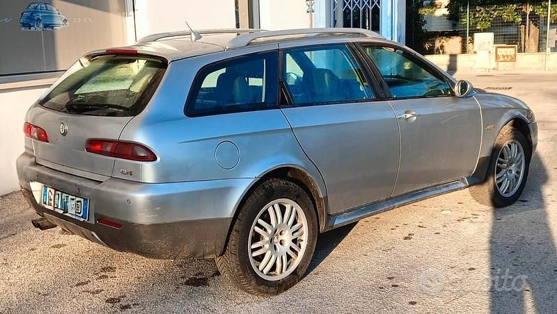Usata Alfa Romeo Crosswagon Distinctive 150 CV (110 kW) 2005 Station wagon