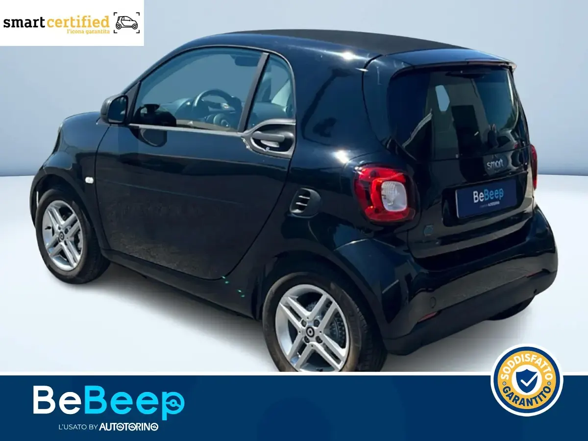 Usata Smart ForTwo Electric Drive Pure 60 kW (82 CV) 2022 Nero metallizzato
