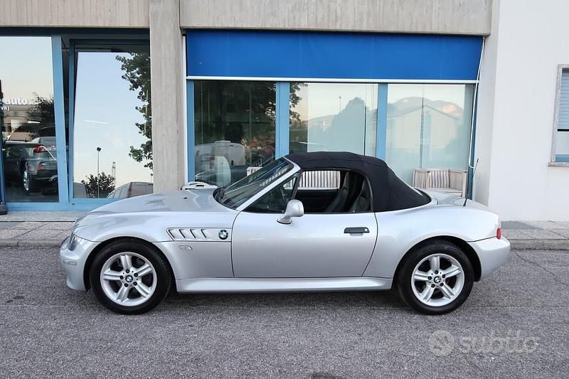 Usata BMW Z3 118 CV (86 kW) 2021 Argento Cabrio