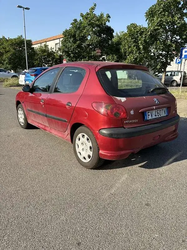 Usata Peugeot 206 75 CV (55 kW) 2007 Berlina