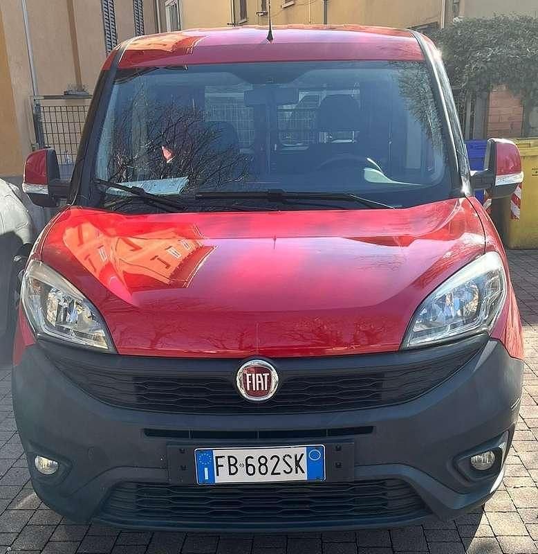 Usata Fiat Doblò Dynamic 90 CV (66 kW) 2015 Monovolume