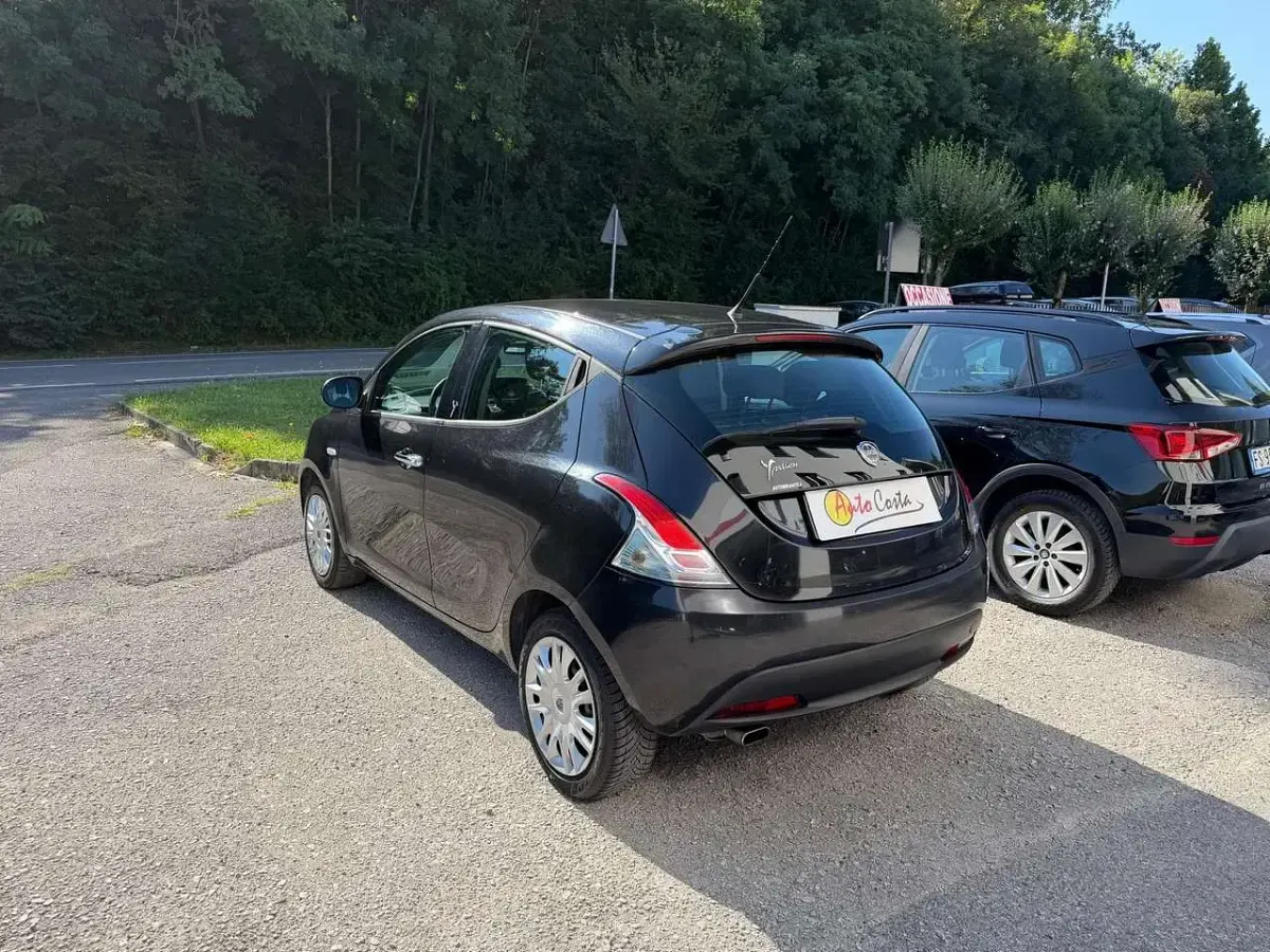 Usata Lancia Ypsilon S 69 CV (50 kW) 2014 Nero Utilitaria