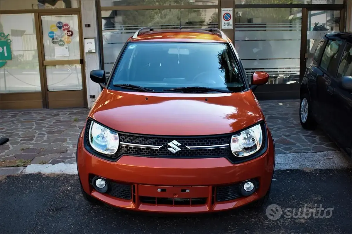 Usata Suzuki Ignis 90 CV (66 kW) 2018 Arancione SUV