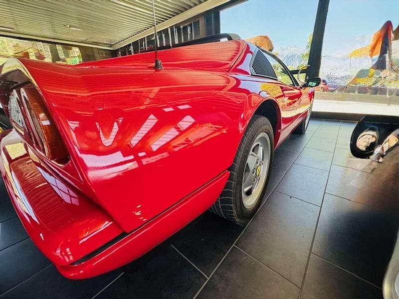 Usata Ferrari 328 271 CV (199 kW) 1989 Rosso Cabrio
