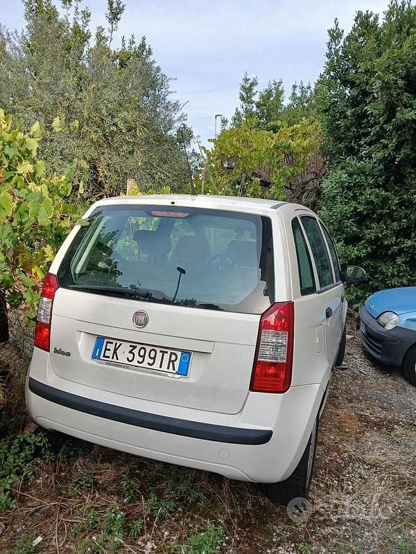 Usata Fiat Idea 70 CV (51 kW) 2011 Monovolume