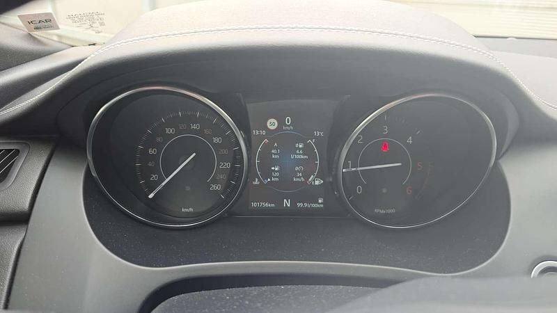 Usata Jaguar E-Pace R-Dynamic 179 CV (131 kW) 2018 Bianco SUV