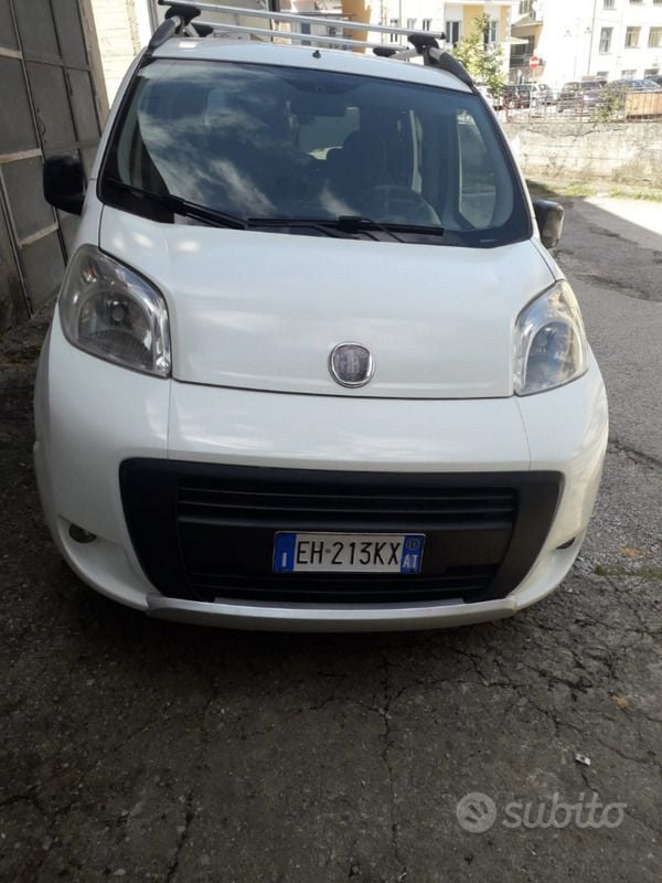 Bianco Usata 2011 Fiat Qubo Trekking Monovolume | 4500 € (Super prezzo) - Immagine 1/4