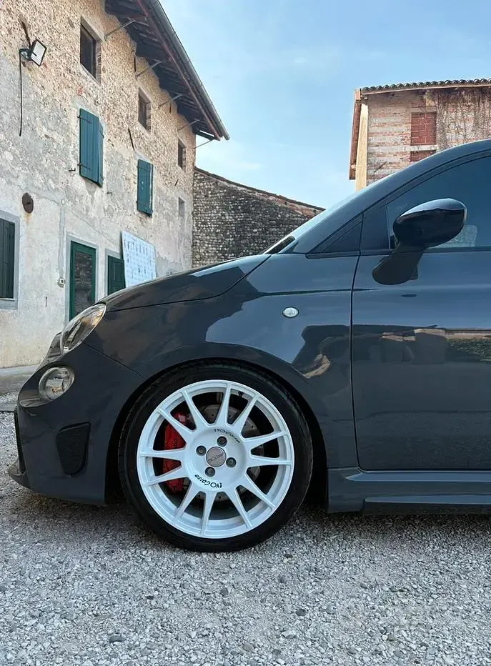 Usata Abarth 595 145 CV (106 kW) 2017 Grigio Berlina