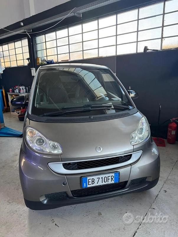 Usata Smart ForTwo Coupé 71 CV (52 kW) 2009 Utilitaria