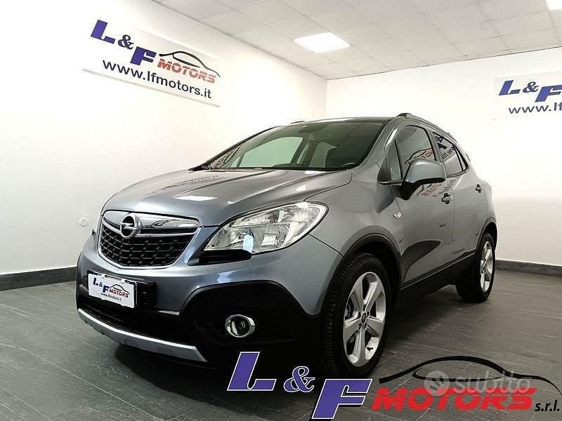Usata Opel Mokka 140 CV (102 kW) 2014 Grigio SUV