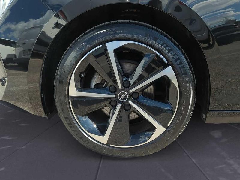 Usata Opel Astra Edition 131 CV (96 kW) 2023 Nero Berlina