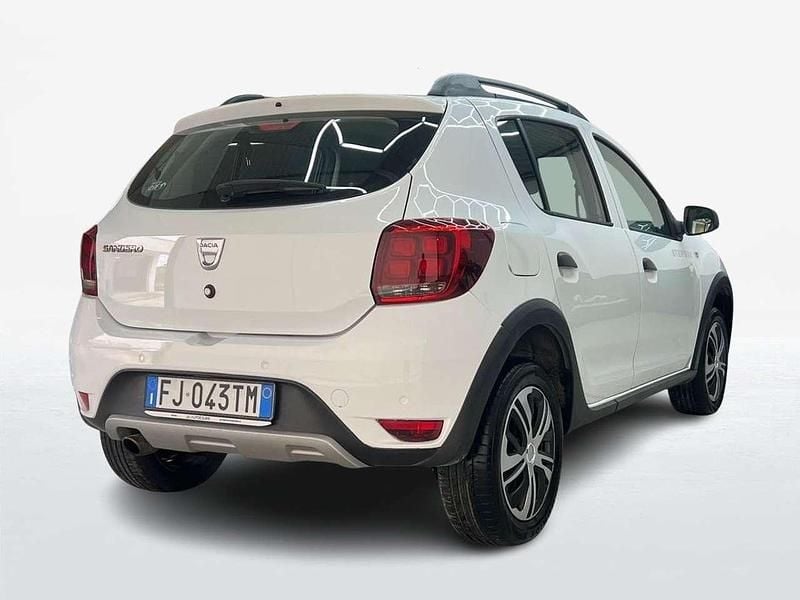 Usata Dacia Sandero Stepway 90 CV (66 kW) 2017 Bianco Utilitaria