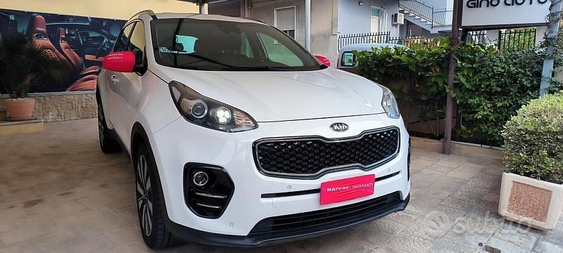 Bianco Usata 2017 Kia Sportage GT-Line SUV | 13.900 € (Buon prezzo) - Immagine 1/4
