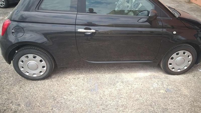 Usata Fiat 500 Pop 69 CV (50 kW) 2021 Nero Utilitaria