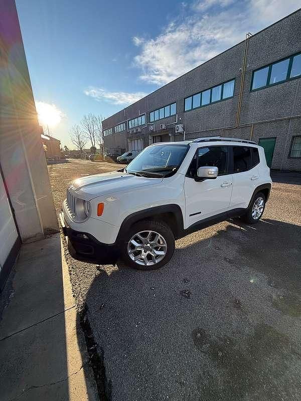 Usata Jeep Renegade Limited 140 CV (102 kW) 2017 Bianco SUV